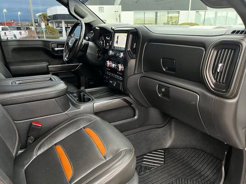 Used 2020 GMC Sierra 1500 AT4 w/ AT4 Premium Package image 30