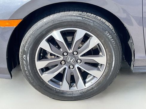 Used 2023 Honda Odyssey EX-L image 32