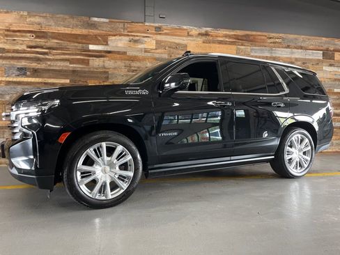 Used 2021 Chevrolet Tahoe High Country AWD/4WD image 15