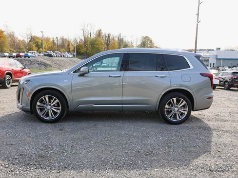Used 2024 Cadillac XT6 Premium Luxury image 4