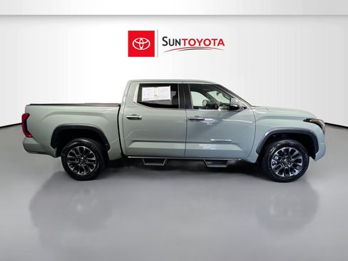 Used 2025 Toyota Tundra Limited AWD/4WD image 2