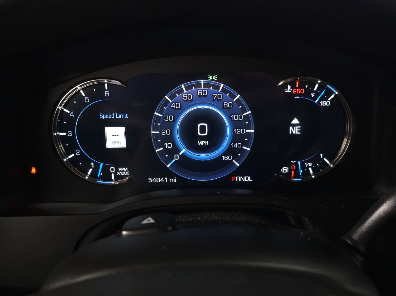 Used 2017 Cadillac Escalade Luxury AWD/4WD image 19