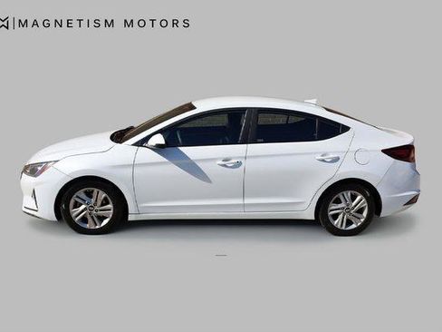 Used 2019 Hyundai Elantra SEL w/ Cargo Package FWD image 3