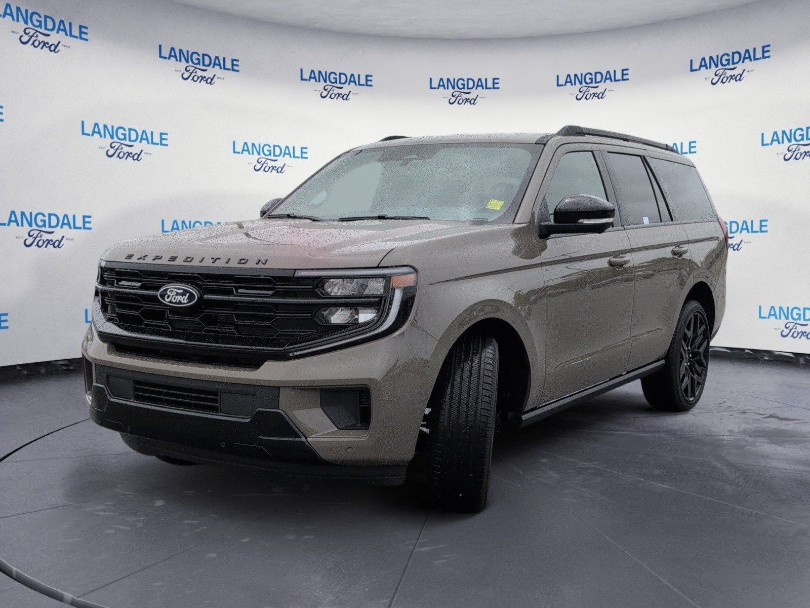 New 2027 Ford Expedition Platinum w/ Stealth Performance Package AWD/4WD image 11