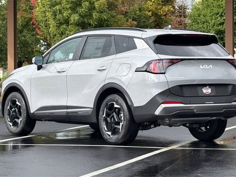 New 2026 Kia Sportage EX image 7