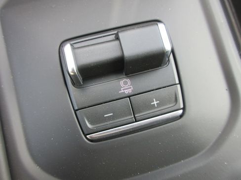 New 2026 GMC Sierra 2500 AT4X AWD/4WD image 21