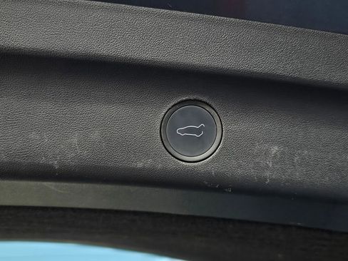 Used 2023 Tesla Model Y Long Range image 26