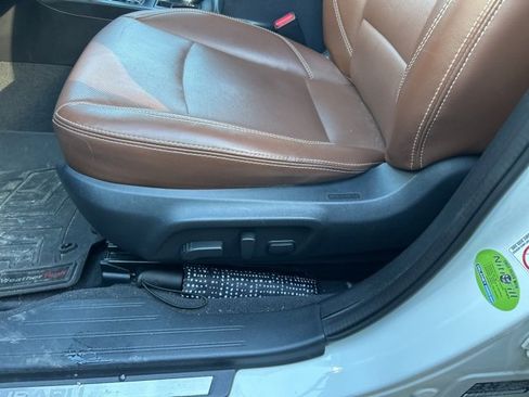 Used 2018 Subaru Outback 3.6R Touring w/ Popular Package #3 image 6