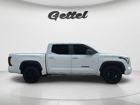 Used 2024 Toyota Tundra SR5 w/ SR5 Premium Package AWD/4WD image 4