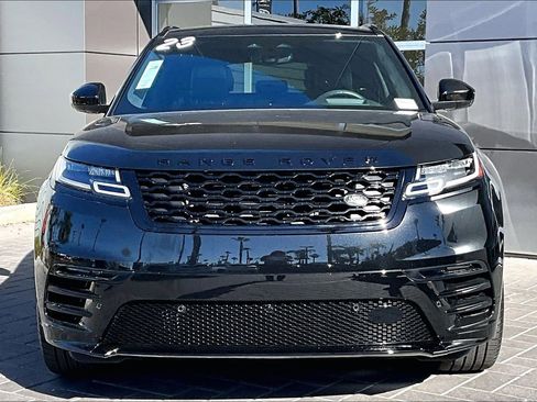 Used 2023 Land Rover Range Rover Velar HST image 2
