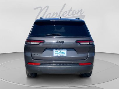 Used 2025 Jeep Grand Cherokee L Altitude