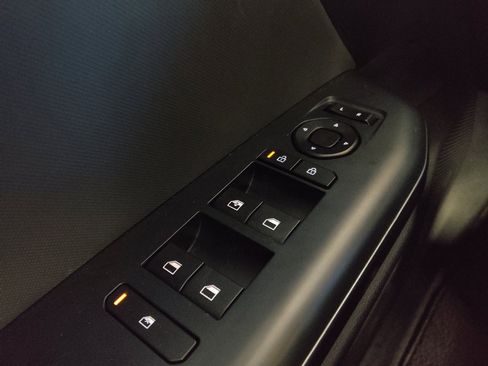 Used 2025 Kia K4 FWD image 27