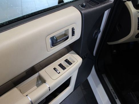 Used 2016 Ford Flex Limited w/ Equipment Group 301A FWD image 31