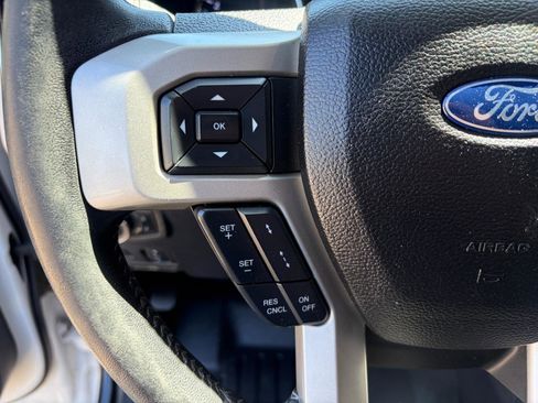 Used 2019 Ford F350 Lariat w/ Lariat Ultimate Package AWD/4WD image 17