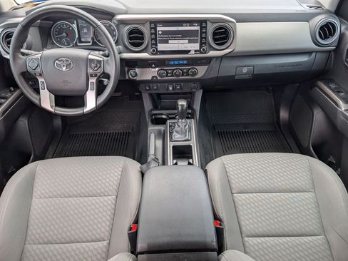 Used 2023 Toyota Tacoma SR5 w/ Technology Package RWD image 5