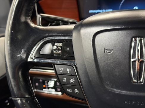 Used 2022 Lincoln Navigator L Reserve AWD/4WD image 27