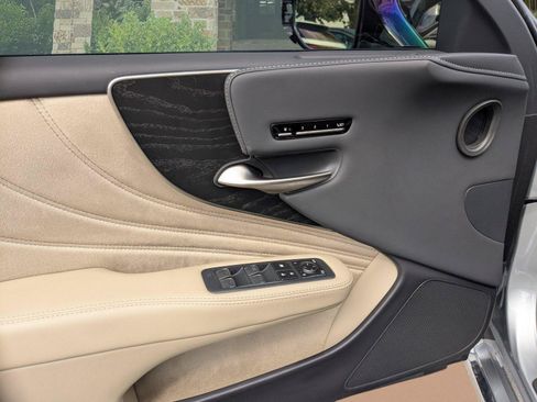 Certified 2024 Lexus LS 500 RWD image 6