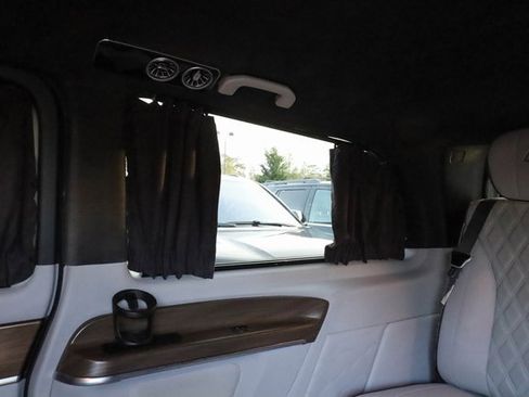 Used 2022 Mercedes-Benz Metris Passenger image 72