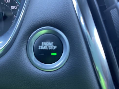 Used 2023 Chevrolet Traverse LT w/ LPO, Floor Liner Package image 27