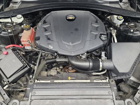 Used 2020 Chevrolet Camaro LT image 30