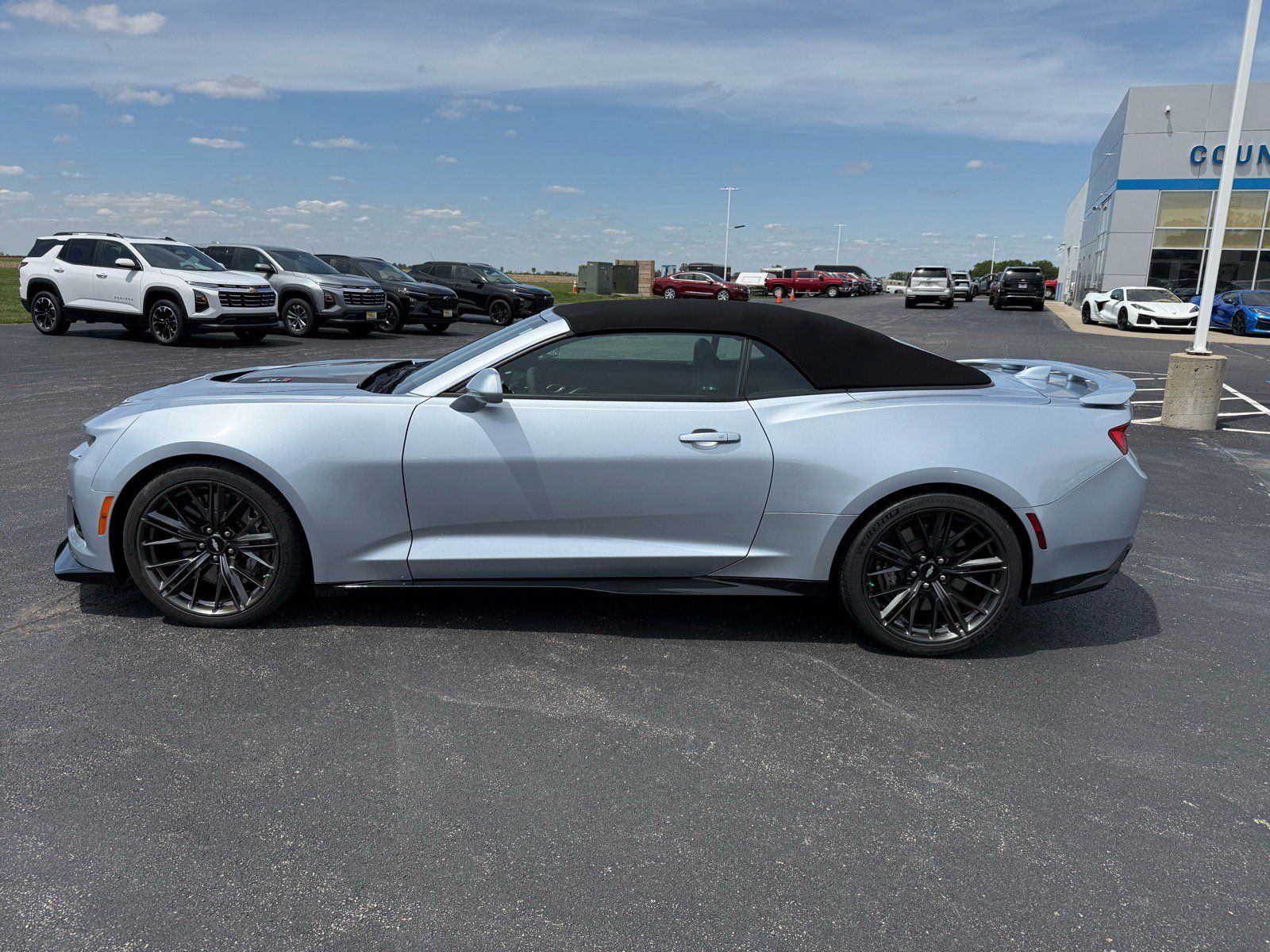 Used 2017 Chevrolet Camaro ZL1 RWD image 41