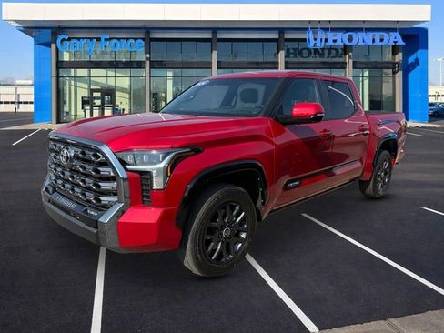 Used 2024 Toyota Tundra Platinum AWD/4WD image 4