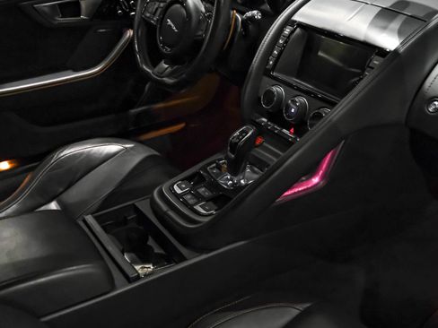 Used 2014 Jaguar F-TYPE S RWD image 25