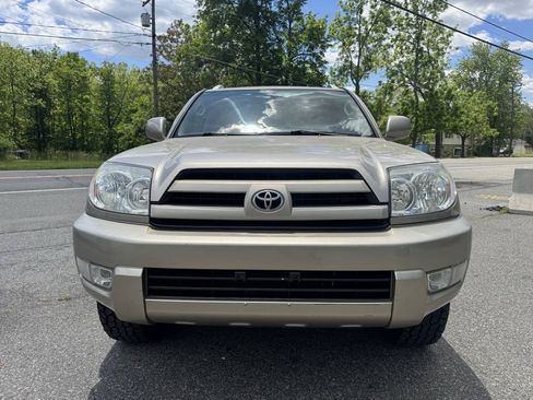 Used 2003 Toyota 4Runner Limited w/ Preferred Accessory Pkg AWD/4WD image 4