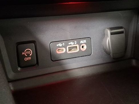 Used 2024 Nissan Sentra SV w/ All-Weather Package FWD image 25