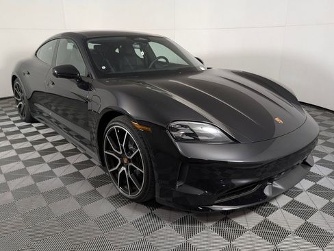 New 2026 Porsche Taycan image 9