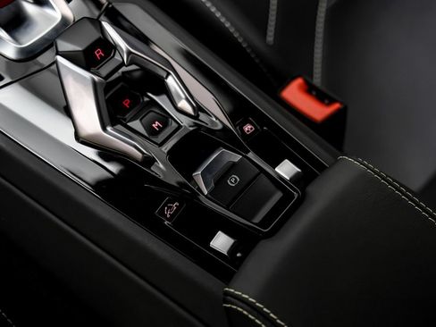 Used 2024 Lamborghini Huracan EVO AWD/4WD image 27