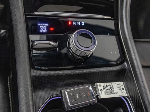 Used 2024 Jeep Grand Cherokee L Limited w/ Luxury Tech Group II image 31