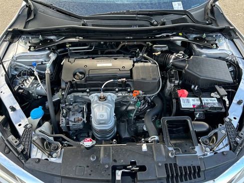 Used 2016 Honda Accord EX-L image 32