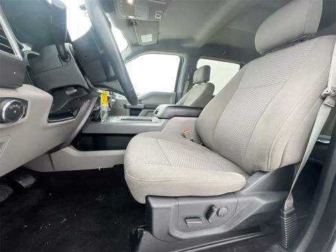 Used 2019 Ford F150 XLT w/ Equipment Group 302A Luxury image 16