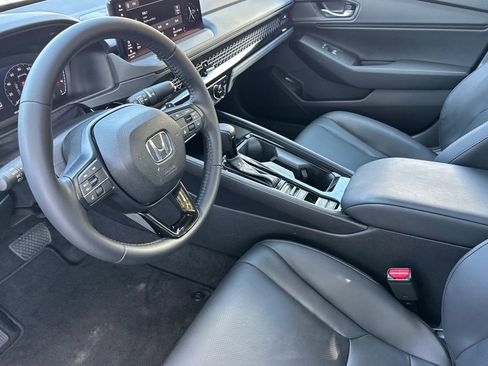 Certified 2024 Honda Accord EX-L image 12