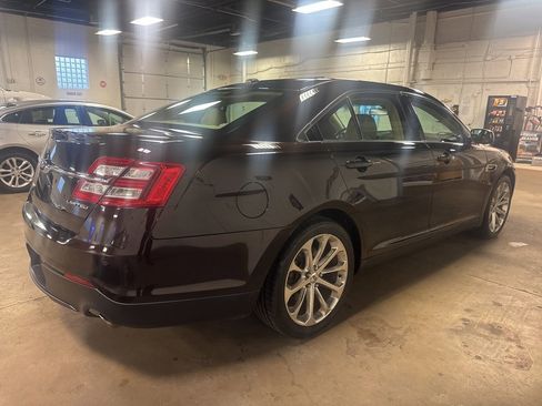 Used 2013 Ford Taurus Limited image 5