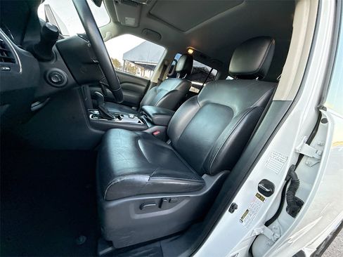 Used 2023 INFINITI QX80 Luxe w/ Cargo Package image 23