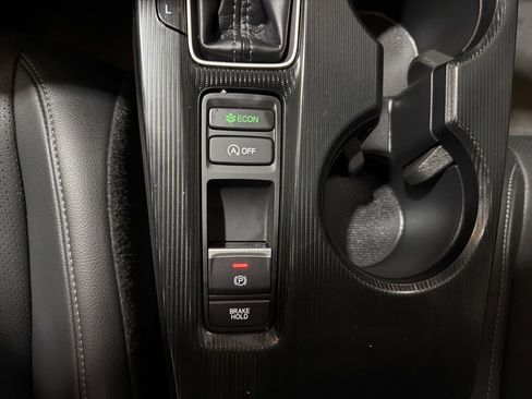 Used 2024 Honda Civic EX-L image 22