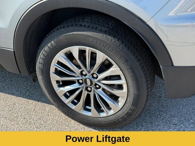 Used 2024 Cadillac XT4 Premium Luxury AWD/4WD image 10