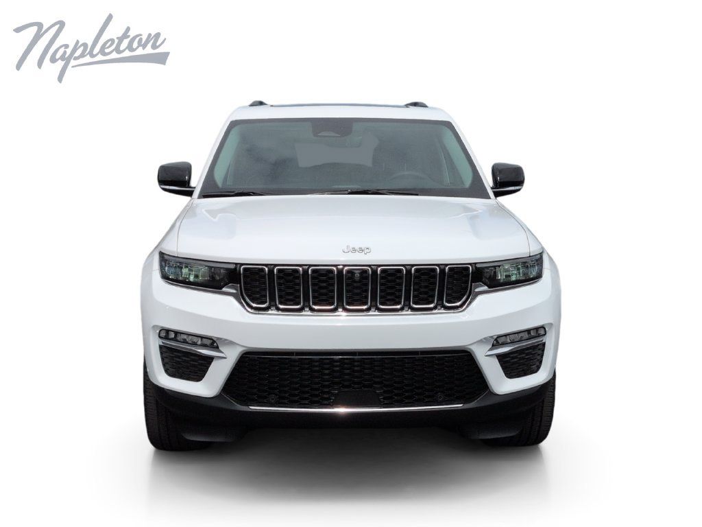 Used 2023 Jeep Grand Cherokee 4WD 4xe w/ Luxury Tech Group II image 9