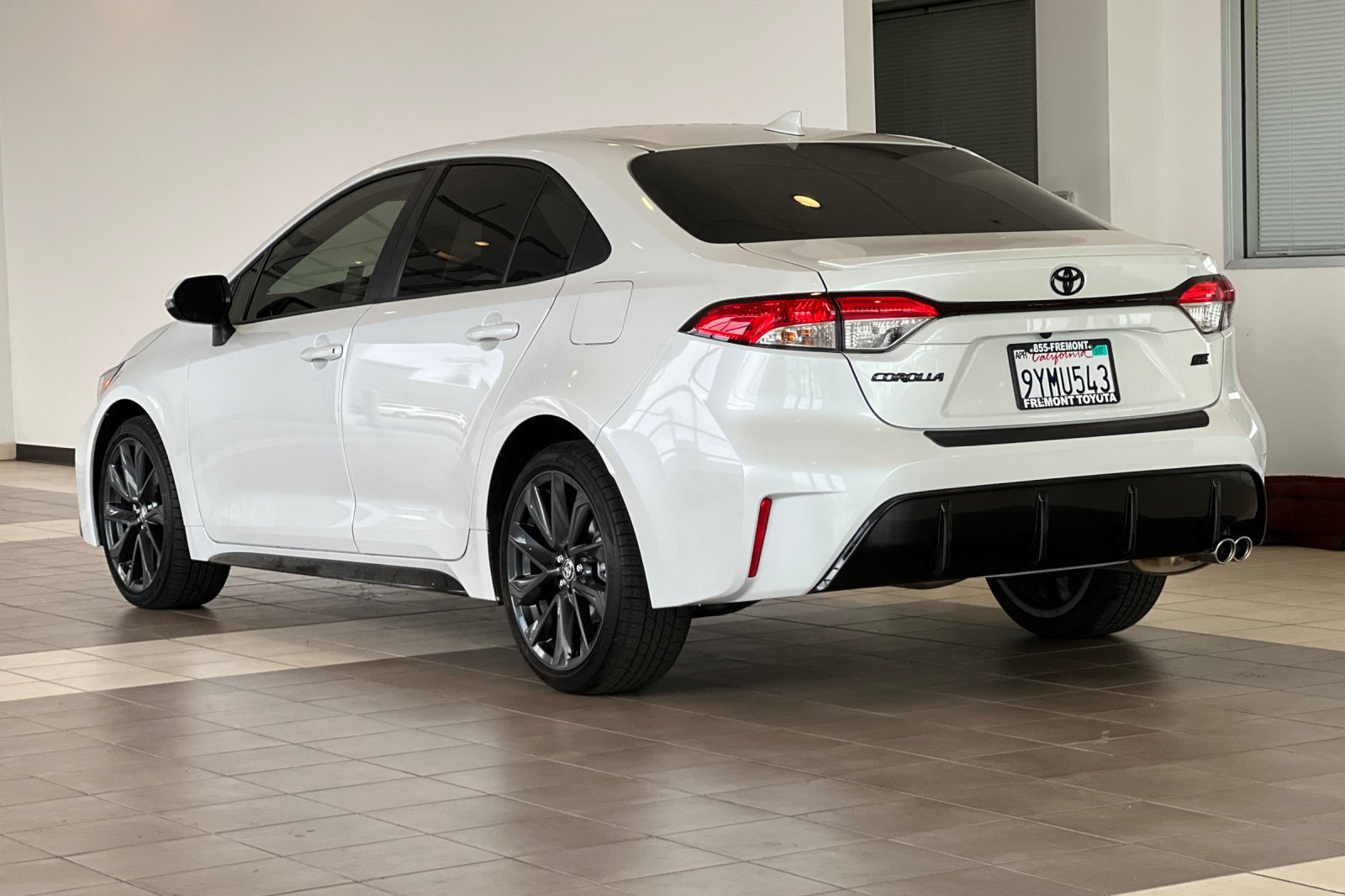 Certified 2026 Toyota Corolla SE FWD image 6
