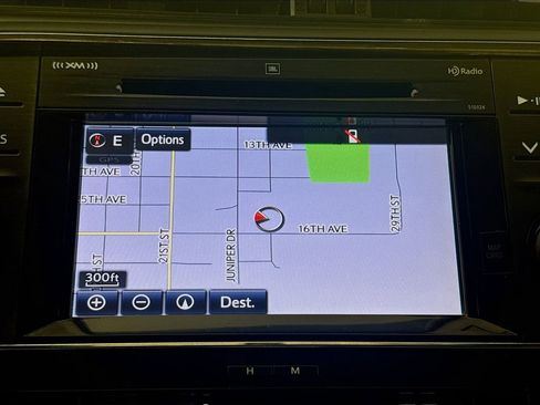 Used 2015 Toyota Avalon Limited w/ Technology Package image 18