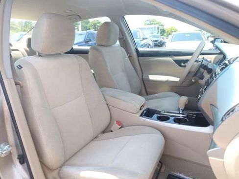 Used 2013 Nissan Altima 3.5 S FWD image 18
