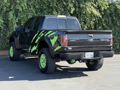 Used 2010 Ford F150 Raptor image 5