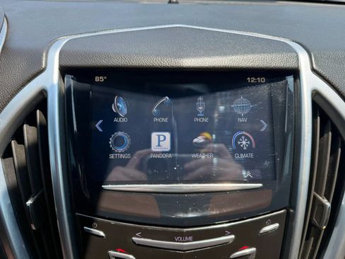 Used 2014 Cadillac SRX Luxury FWD image 32