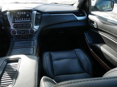 Used 2019 Chevrolet Suburban Premier w/ Max Trailering Package image 12