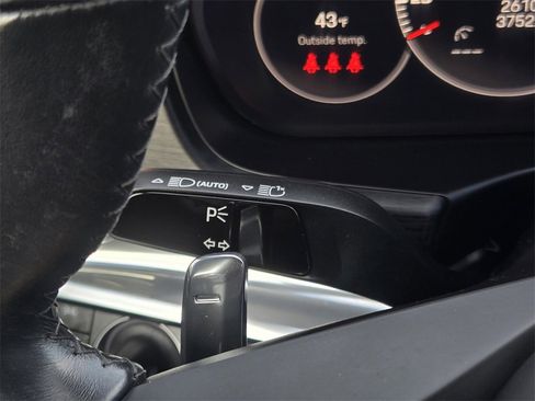 Used 2023 Porsche Panamera Platinum Edition image 38