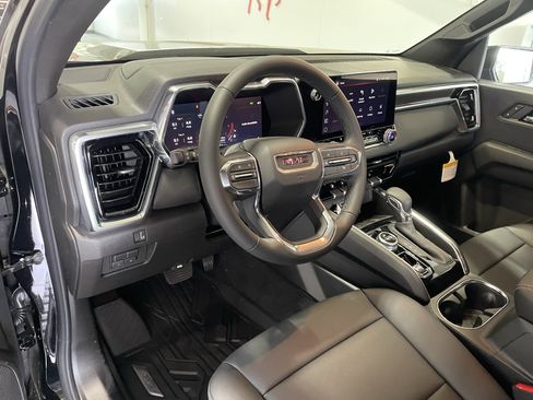 New 2026 GMC Canyon Elevation w/ Convenience Package image 12