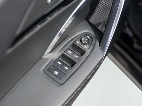 Used 2026 BMW X1 xDrive28i image 25