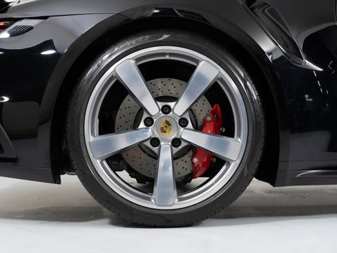 Used 2021 Porsche 911 Turbo image 16